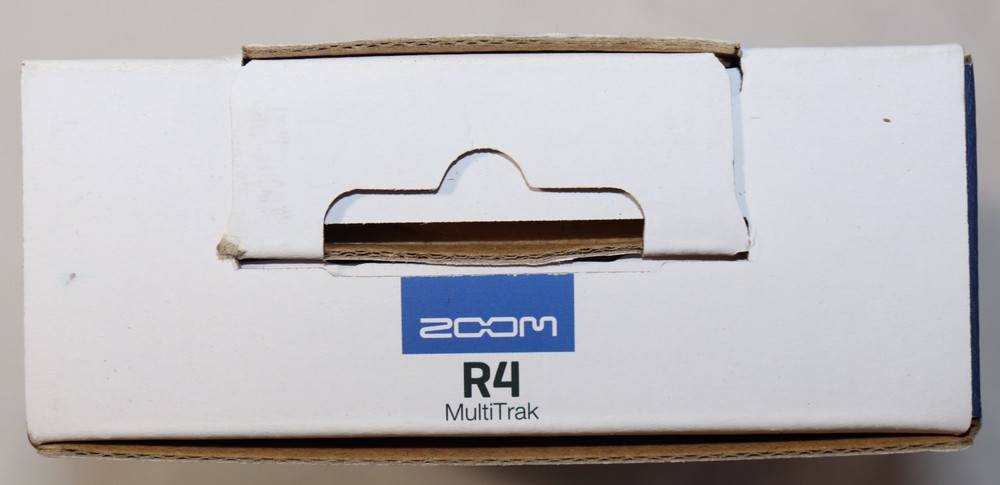 Zoom R4 MultiTrak 32-Bit Float 4-Track Portable Recorder USB Interface