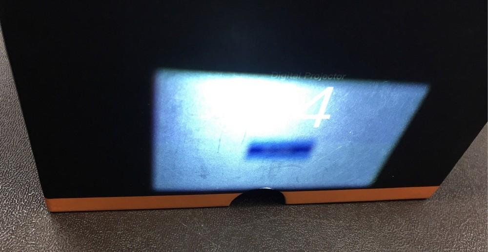 Apeman M4 Digital Projector w/ Tripod & USB Charger IOB POWERS ON/UNTESTED