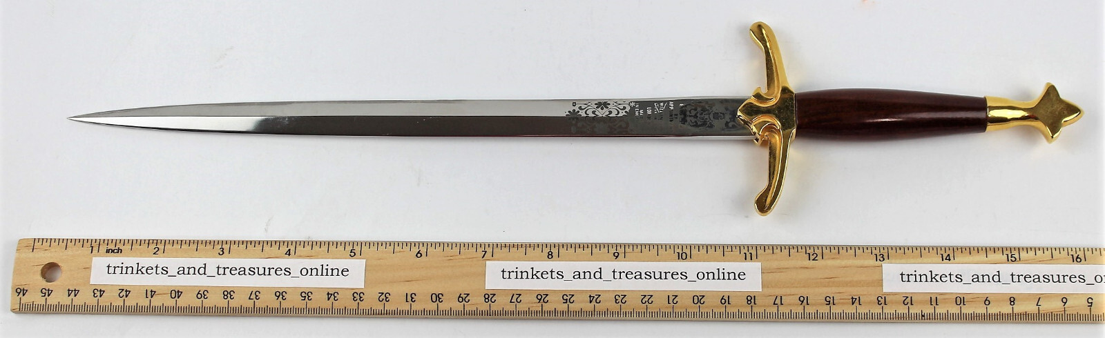 WILKINSON SWORD "BY APPOINTMENT" LONDON MADE IN ENGLAND PRESENTATION SWORD +CASE