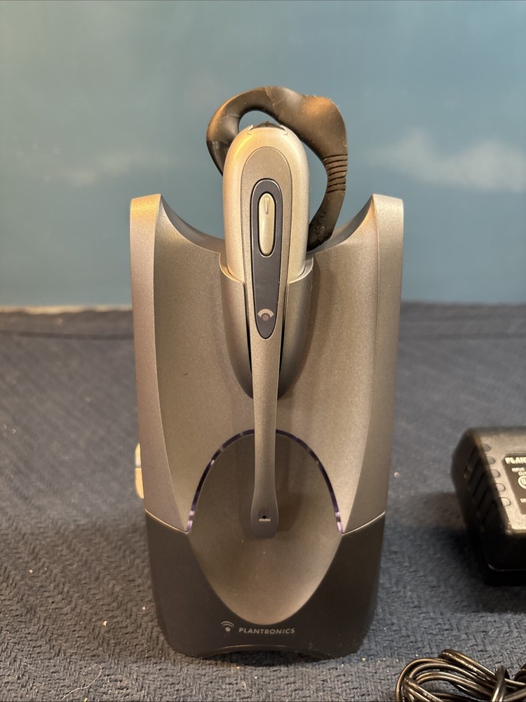 Plantronics CS50 Wireless Office Headset System Hands Free Calling