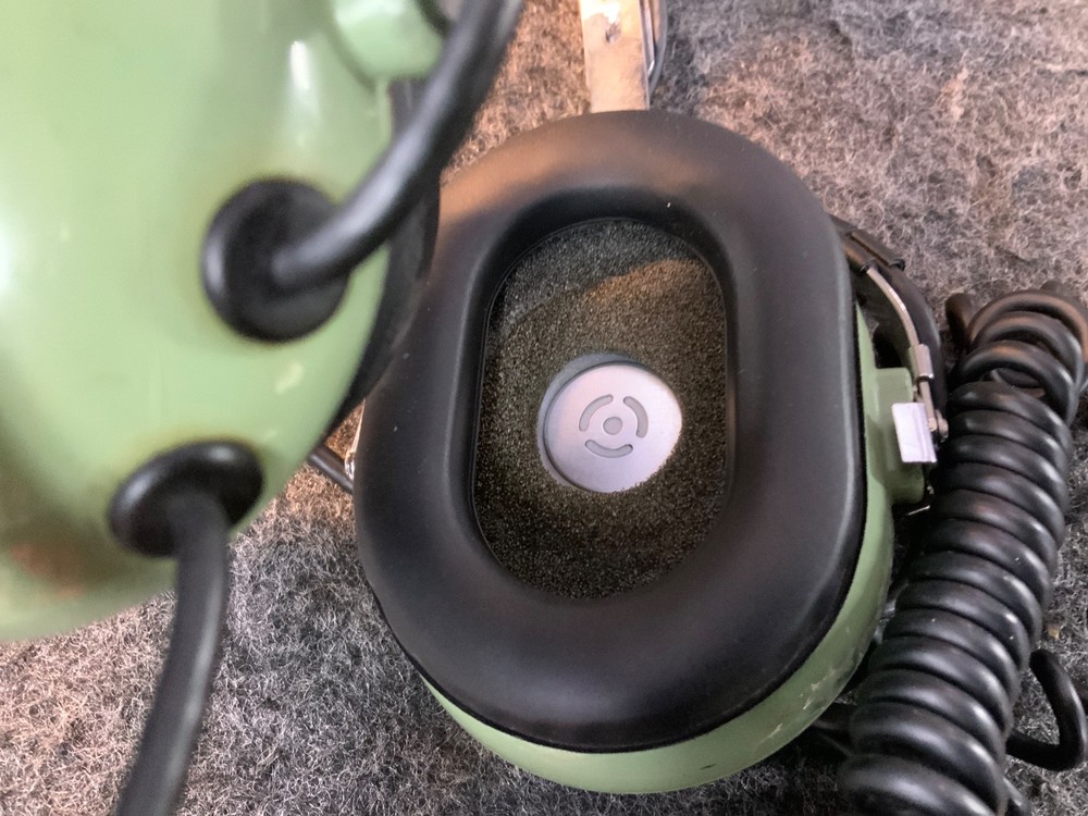 David Clark H10-76 Aviation Pilot Headset