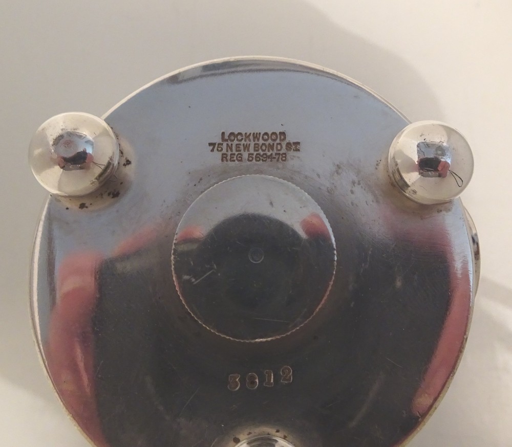 Heated silver plated eggcup