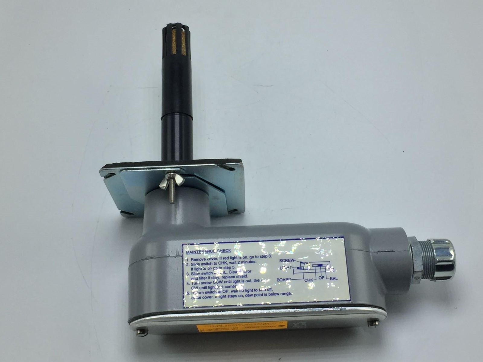 General Eastern DEW-10-2B1 Chilled Mirror Hygrometer