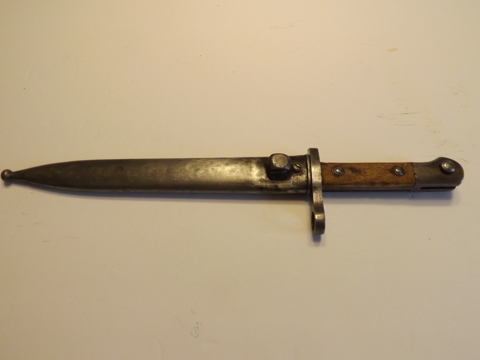 Vintage WWII M-1935 Turkish Mauser Bayonet with Metal Scabbard-VG