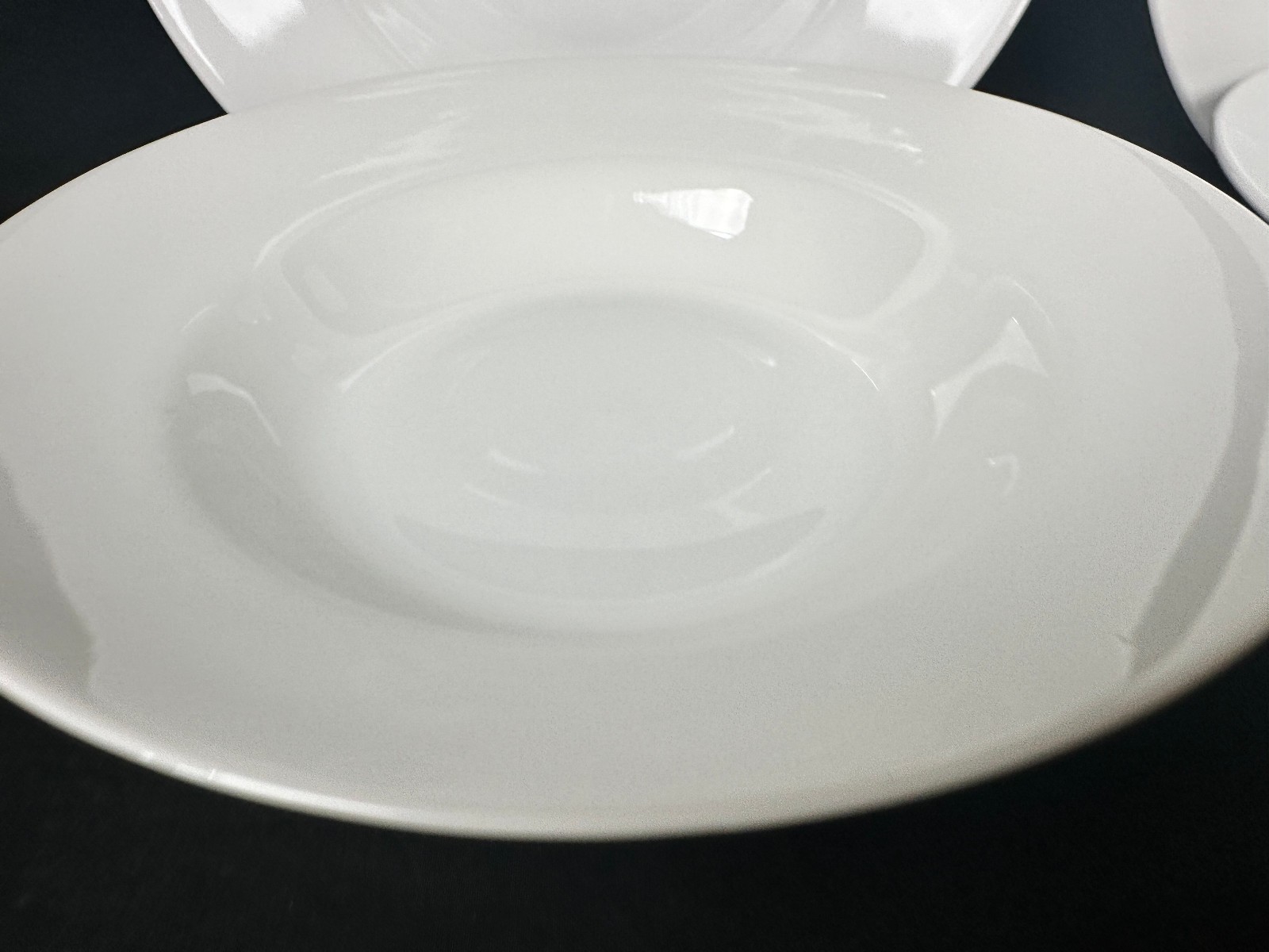 FOUR Large Rim Soup Pasta Bowls Wedgwood Emeril SUPER WHITE Micaceous 10 1/4"