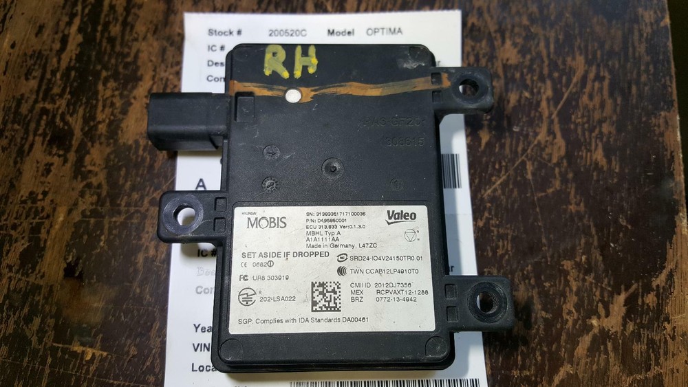 KIA OPTIMA Camera/Projector US built (VIN 5, 1st digit), radar unit, rear (bli