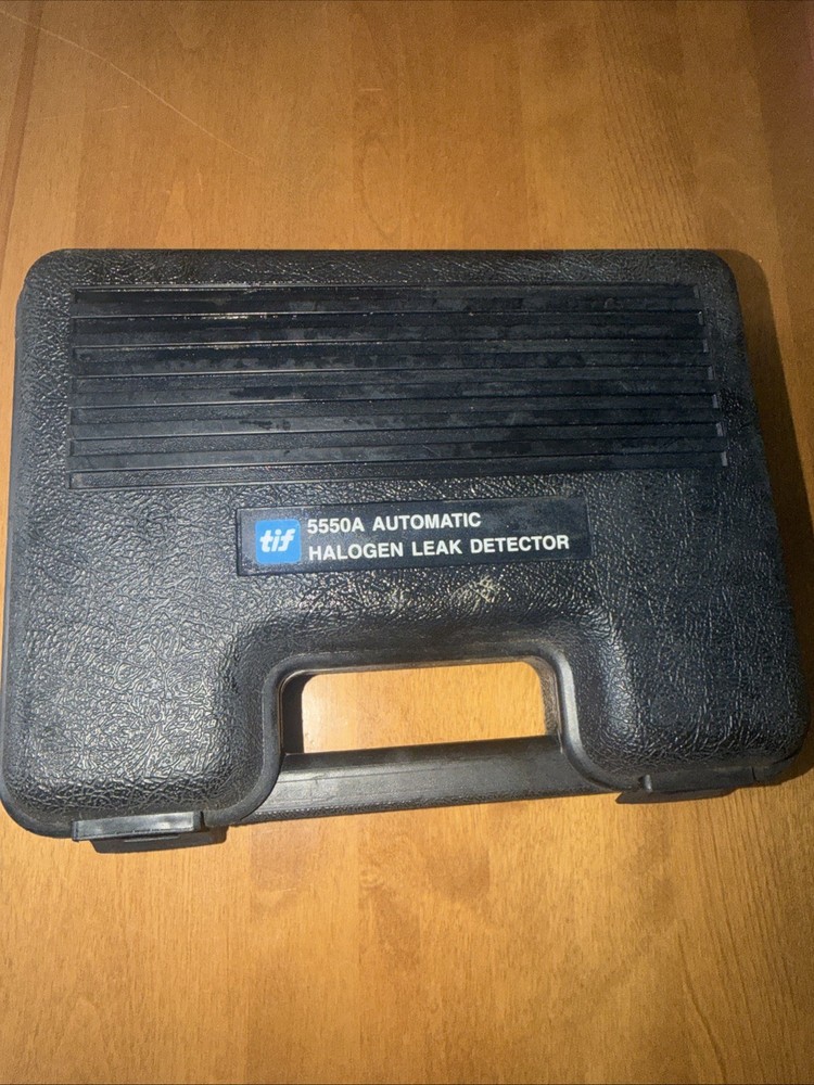 TIF 5550 Automatic Halogen Leak Detector w/ Hard Case