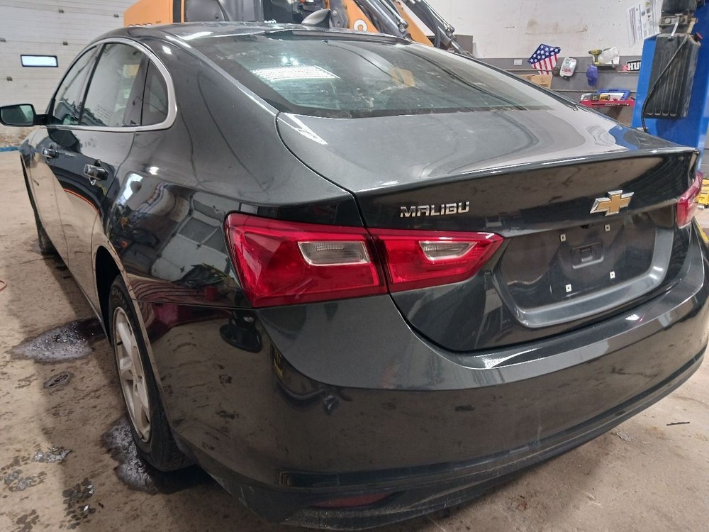 MALIBU 2017 Air Shutter 11541872