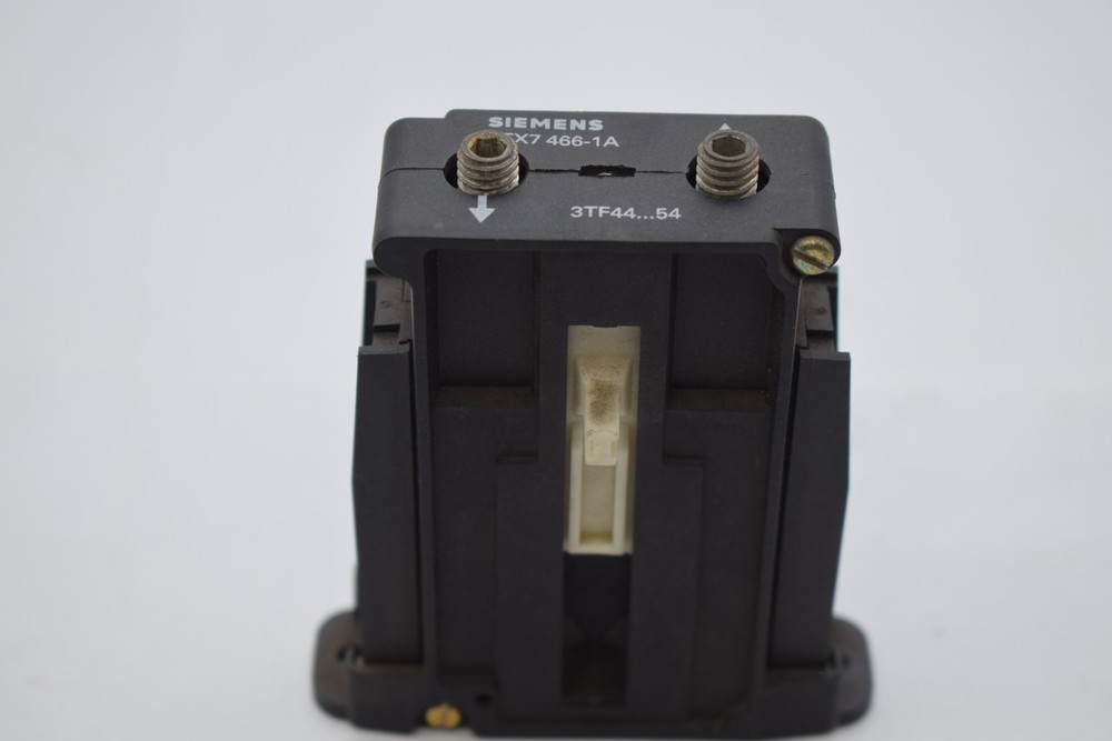 Siemens 3TX7466-1A 3TF4654 LOCKING DEVICE MECHANICAL INTERLOCK FOR 3TF SIZE 2-4