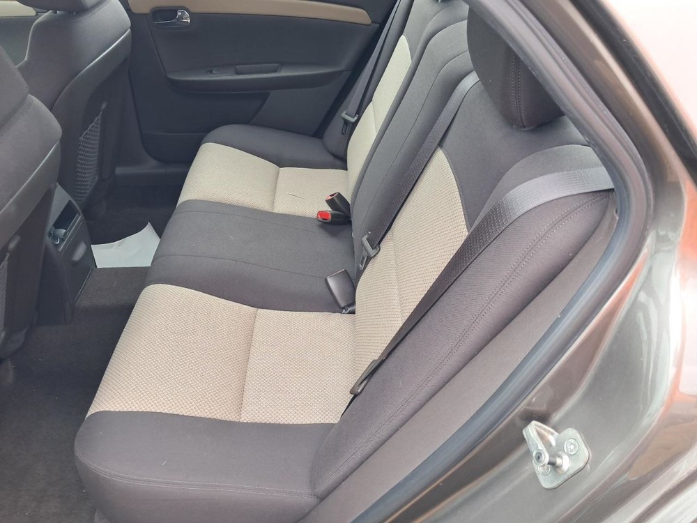 MALIBU 2010 Glove Box 4808760