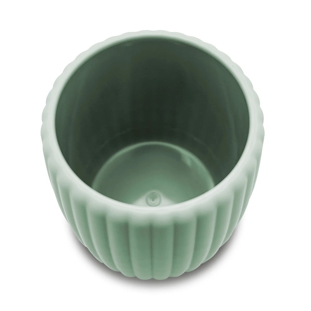 Rubberized Plastic Ribbed Toothbrush Holder in Green