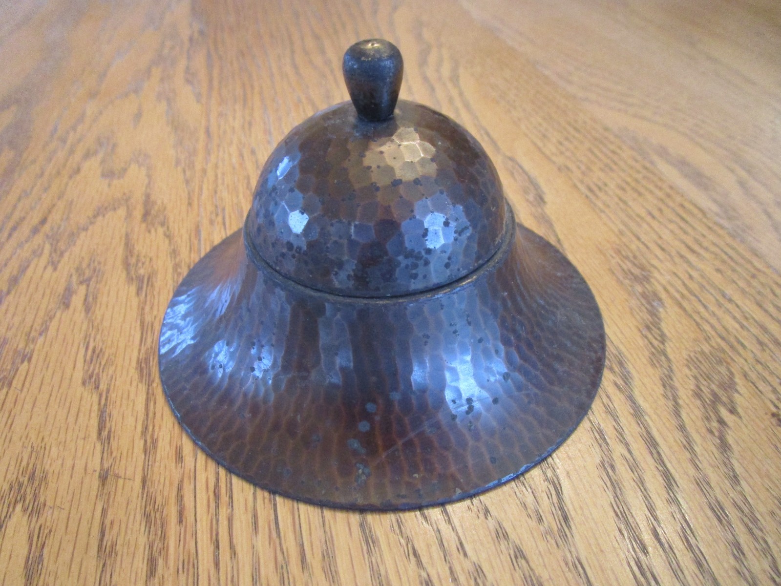 Vtg Inkwell ROYCROFT Signed Ink Well w Lid Arts Crafts Mission Hammered Copper