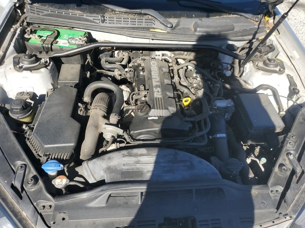 GENESIS 2013 Glove Box 4907864