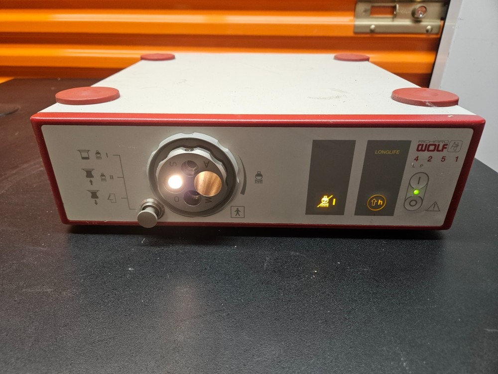 Richard Wolf 4251 Halogen Light Source