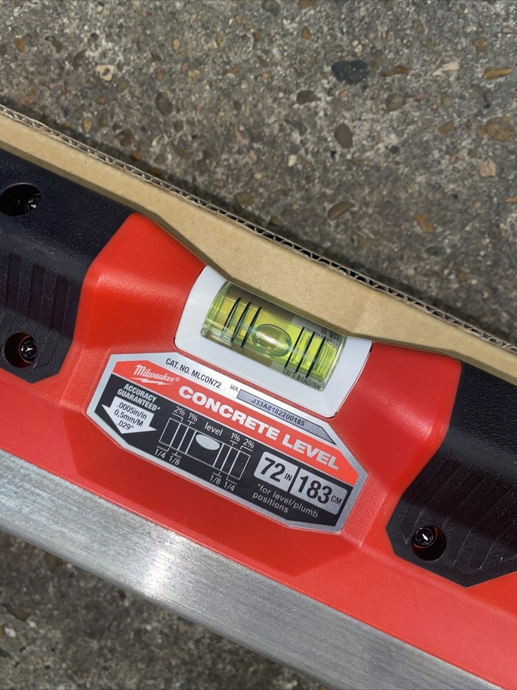 Milwaukee 72" REDSTICK Concrete Level (MLCON72)