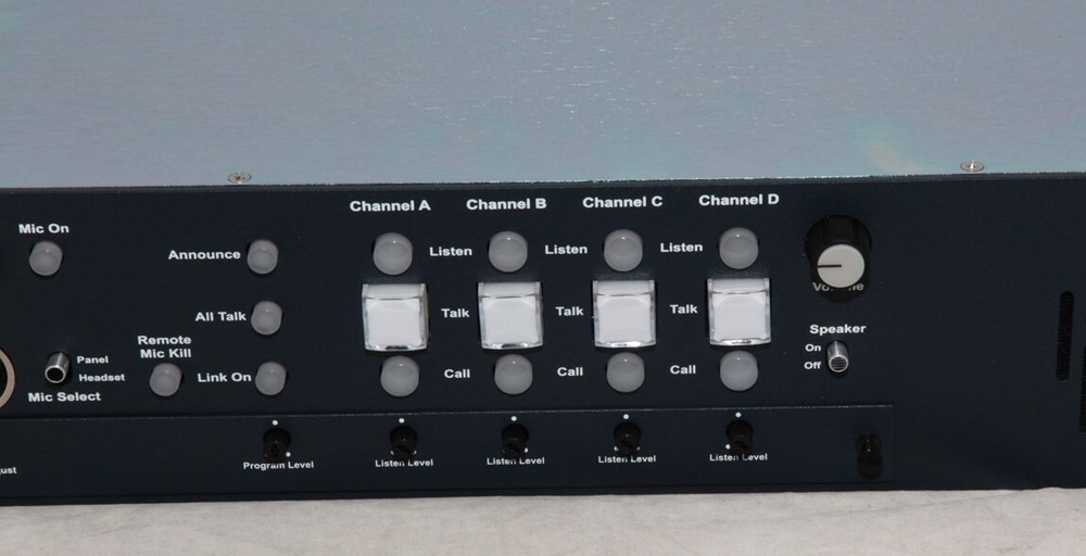 Clear-Com Clearcom 4CH 4 Channel Headset Main Station MS-704 Intercom Base 2RU