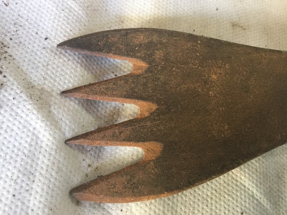 Primitive Metal Hand Tool—- Fork Style