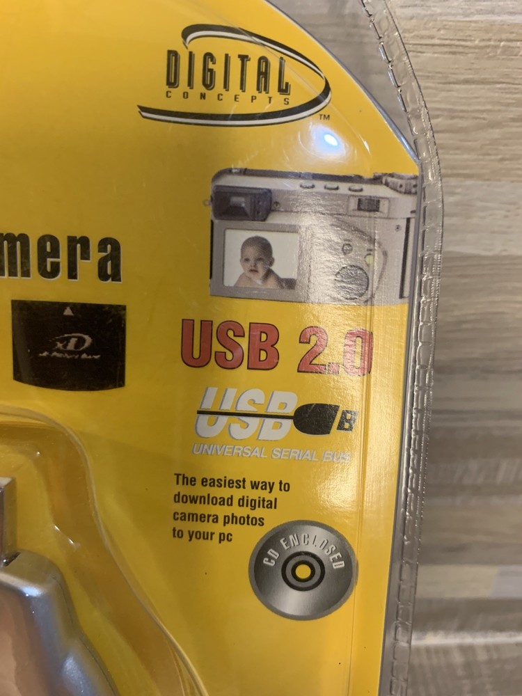 Digital Concepts Digital Camera Card Reader Writer Digital Concepts CR-45N
