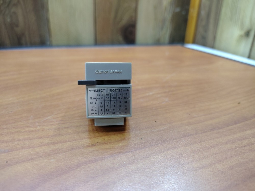 Vintage Used CANON CAMERA CUBE FLASH Shoe Adapter UNTESTED Japan