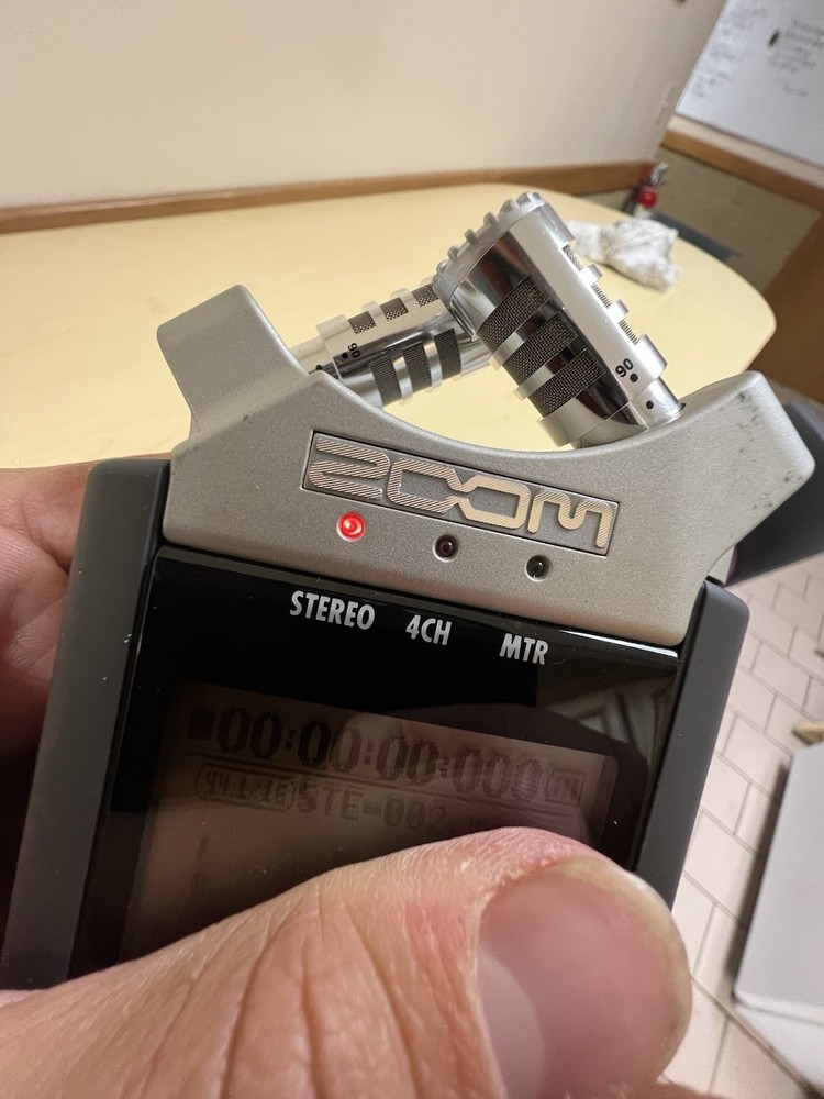 Zoom H4n Digital Recorder