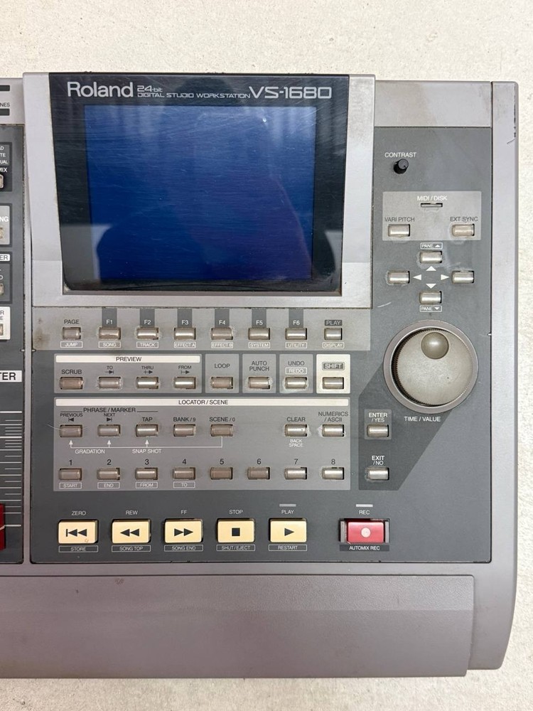 Roland VS-1680 Digital Studio Workstation Recorder Fully Tested + Case