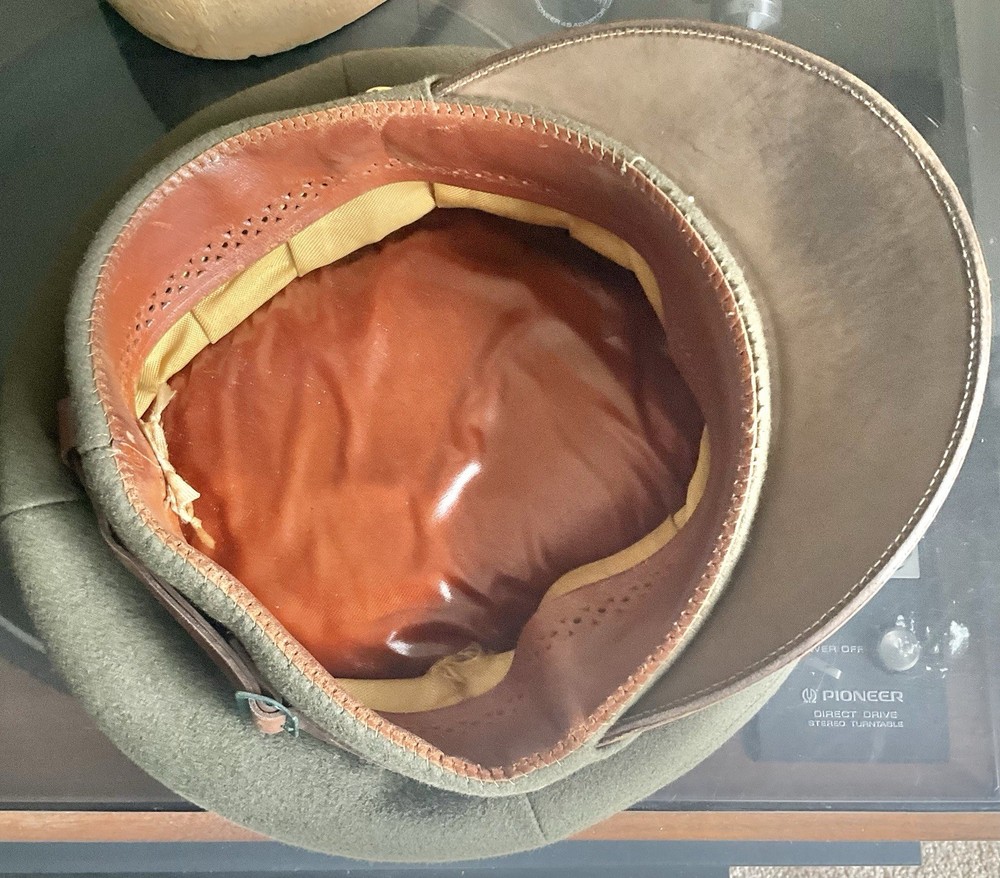 WW2 US Army Enlisted Visor Cap *NICE*