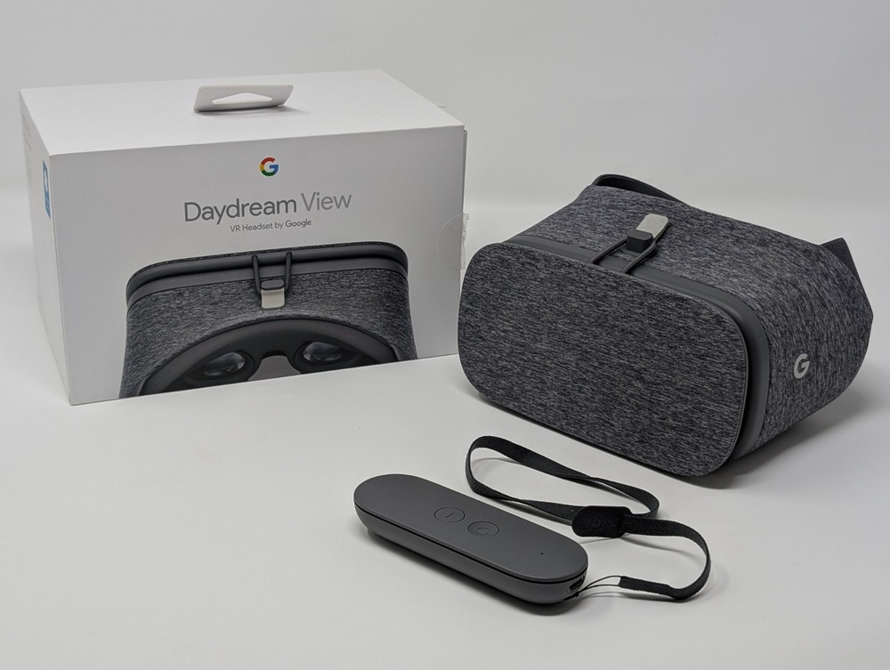 Google Daydream View D9SCA VR Headset with Remote Slate Gray