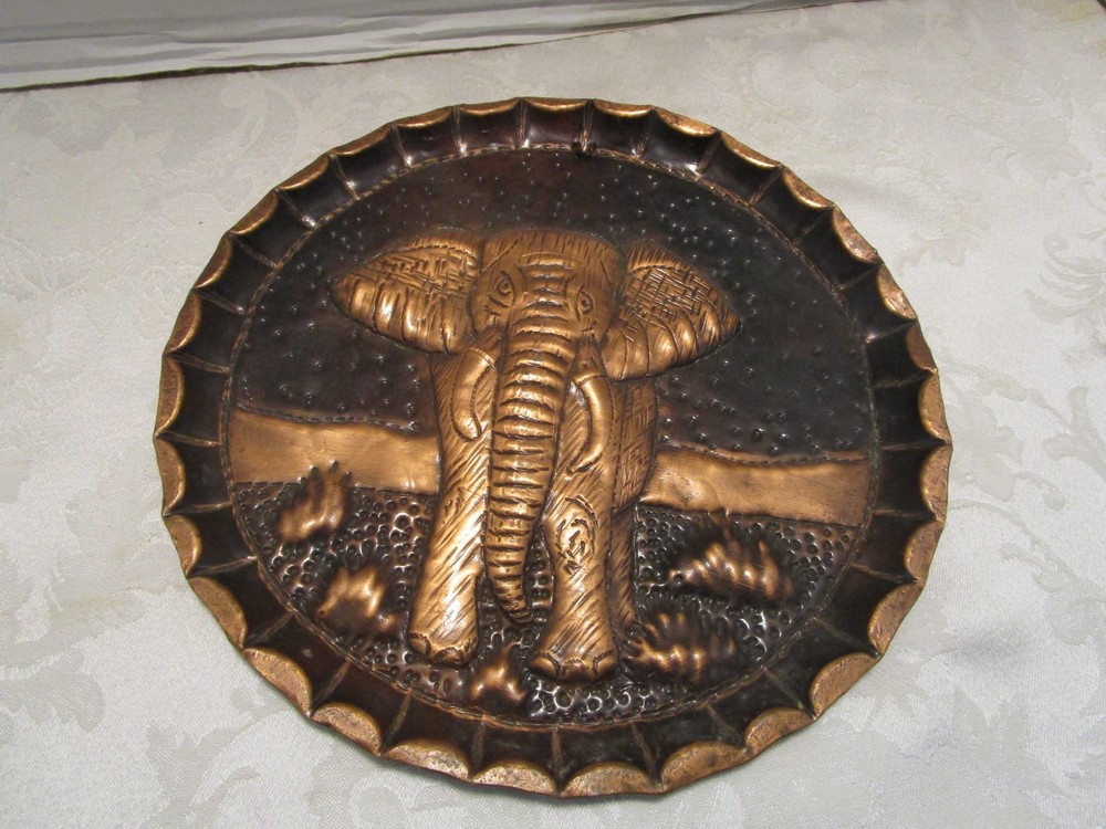 Vintage Wall hanging solid Copper Embossed plaque Elephant Scene Hammered 10.25”
