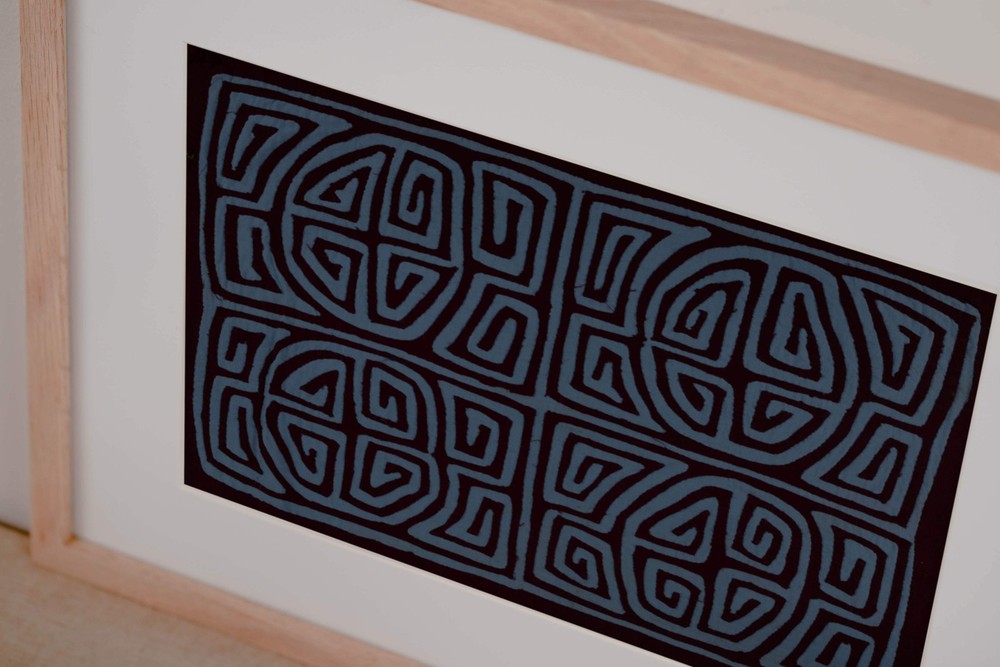 Classic Maroon And Blue Kuna Mola