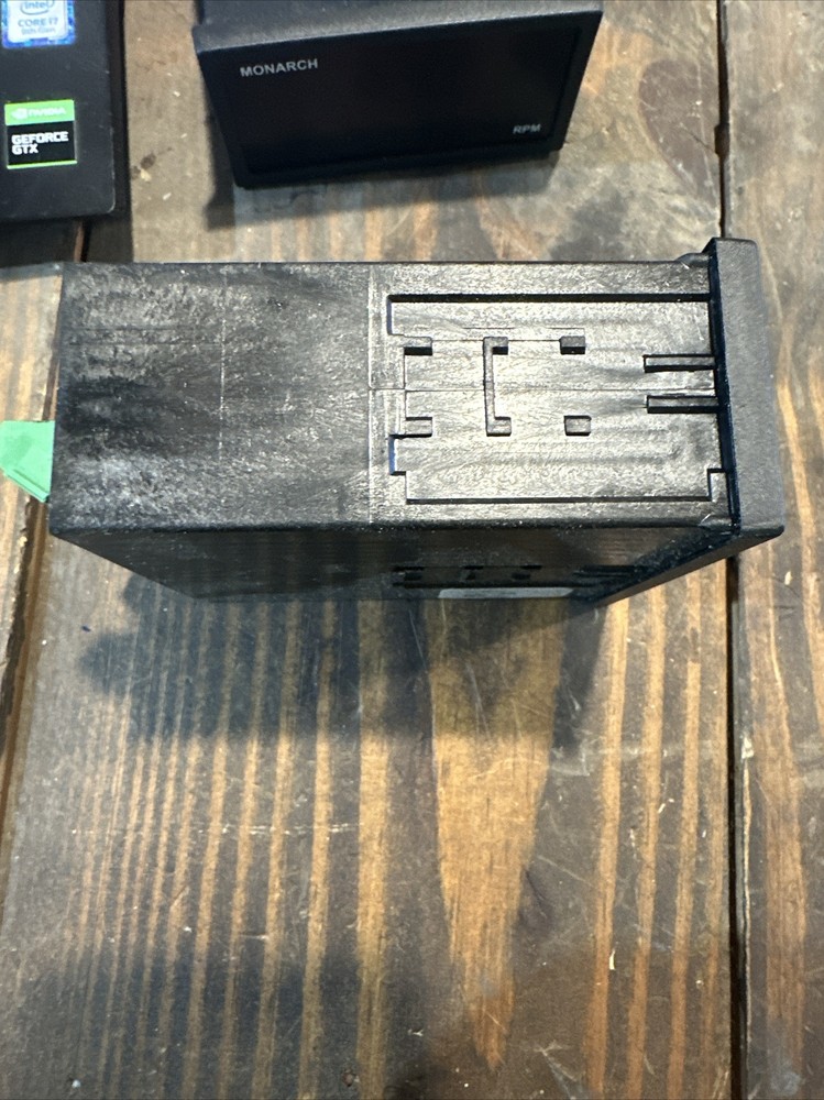 Monarch ACT-1B Panel Tachometer (NP3)