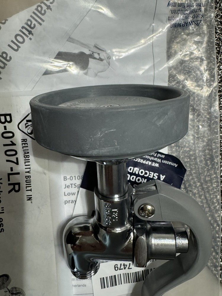 T&S B-0107-LR Spray Valve "Less Hold Down Ring"