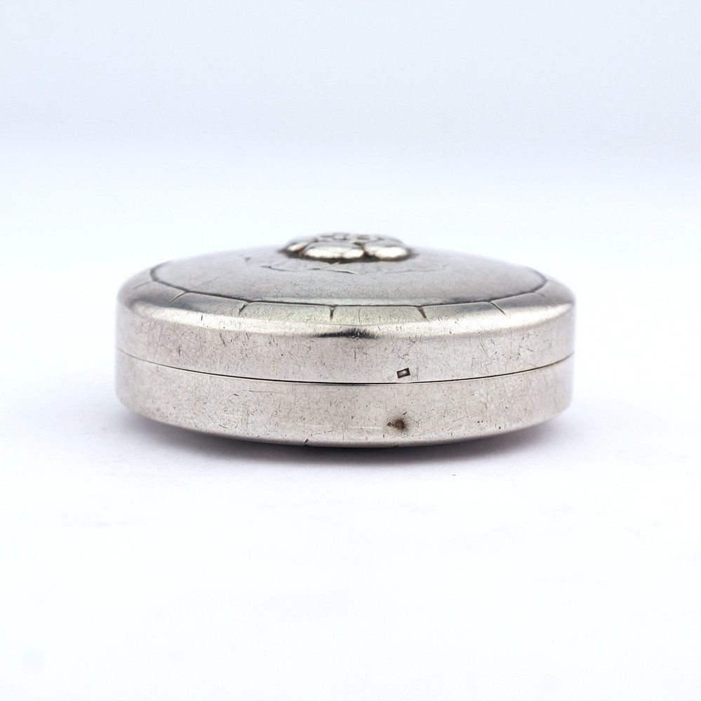 Georg Jensen Antique Solid Sterling Silver Pill Box or Case. 79 C. 28g.