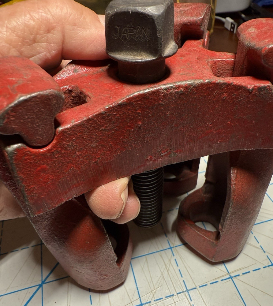 Old 3 POINTS Puller Made in JAPAN