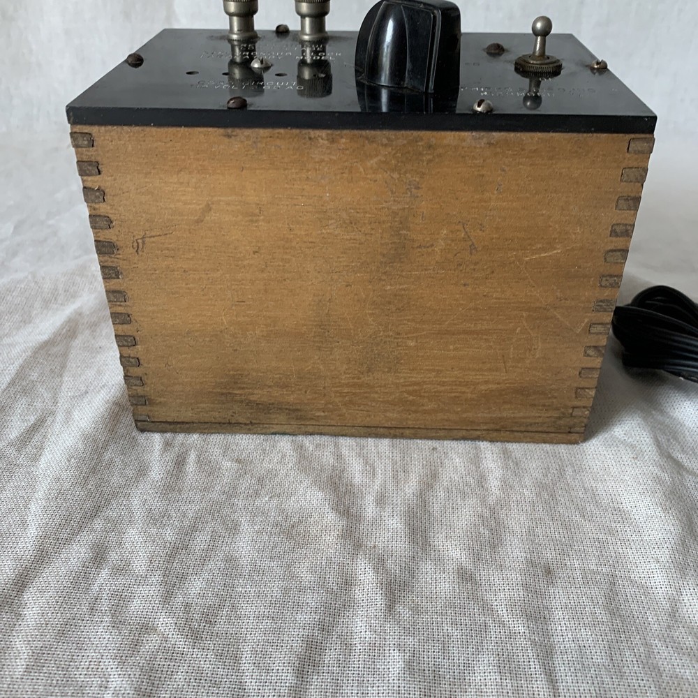 Synchronous Clock Laboratory Model