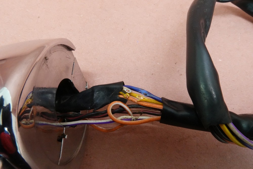 2007-2011 Harley Davidson Softail Fat Boy LEFT HANDLEBAR SWITCH TURN SIGNAL