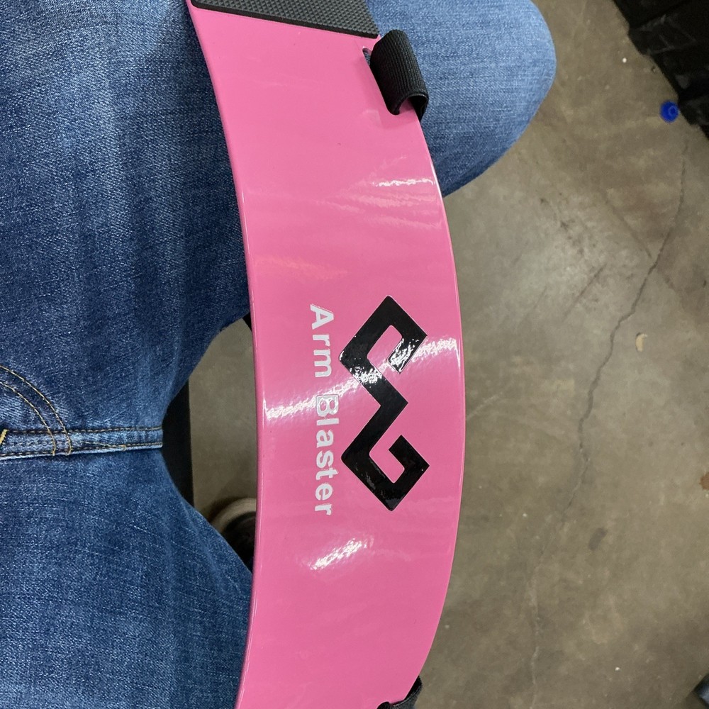 Arm Blaster Bicep Curl