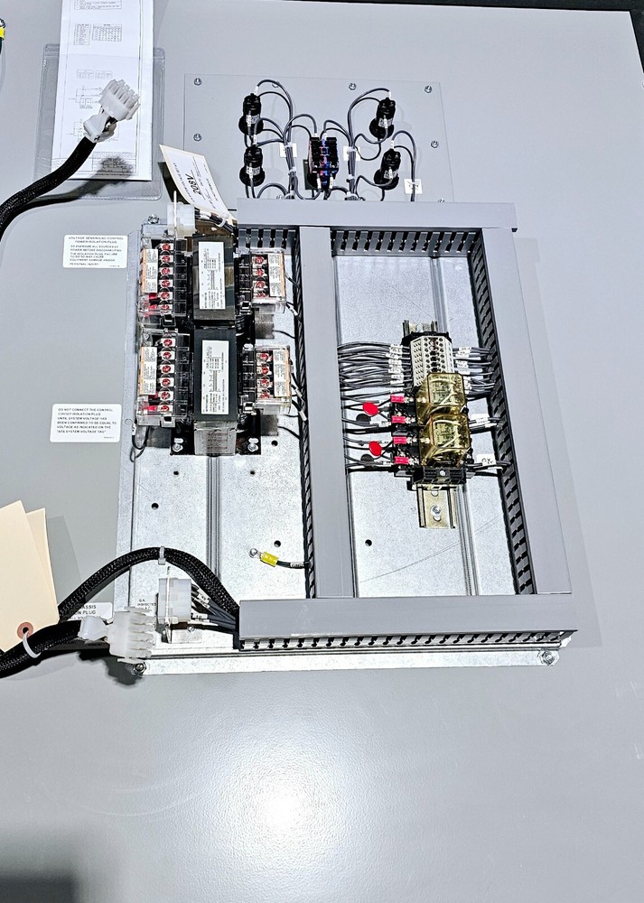 NEW - Thomson Power 400A Manual Transfer Switch TS 873A0400A2CE7DKKBA