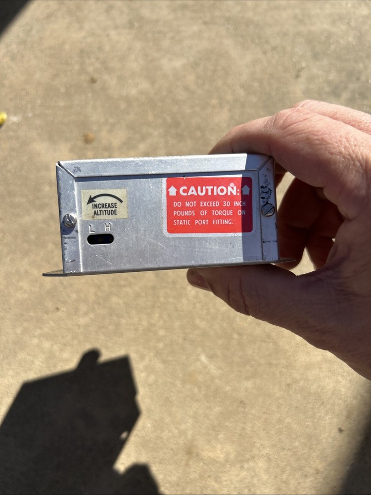 Trans Cal SSD120-20 Altitude Digitizer