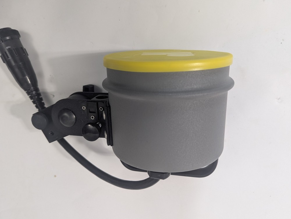 DYNALIGHT 0836 1000 Watt  Portable Studio Flash Head Modeling Light Dyna lite