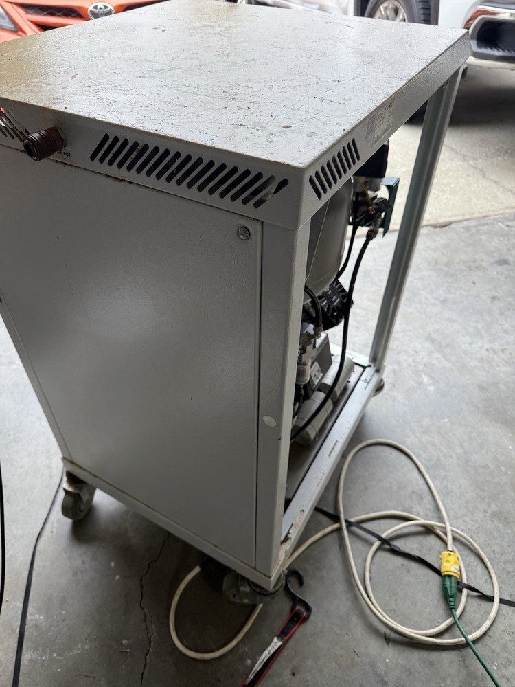 Ekom DK50 2VS/M Air Compressor W/ Enclosure Lab