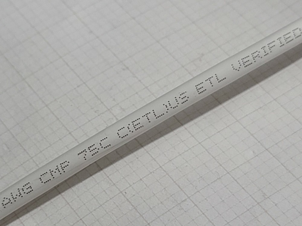 Berk-Tek 24/4P LANmark 6 CAT6 Plenum U/UTP Network Cable CMP White /100ft