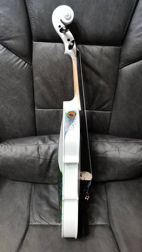 PEACOCK HAND-PAINTED SOLID SPRUCE TOP MAPLE BACK/SIDES VIOLIN 4/4