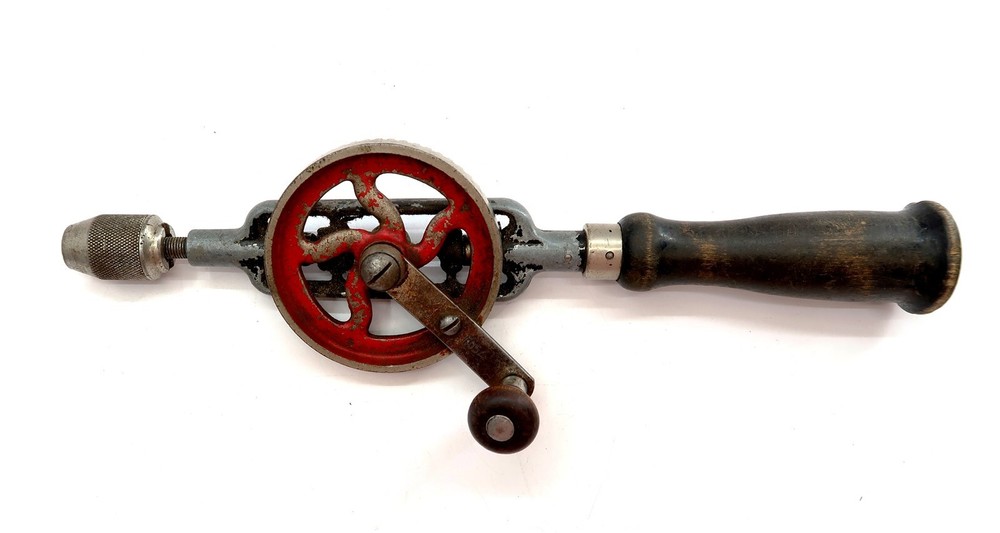 Vintage MILLER FALLS No 5A Hand Drill Egg Beater with Solid Wood Handle