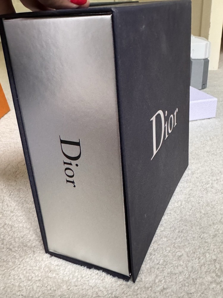 Dior Gift box- (New)