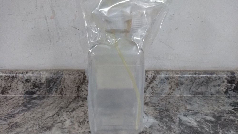 EZBio 437-0007-FLS 9 Pk 2000mL Capacity Single Use Bottle Assembly