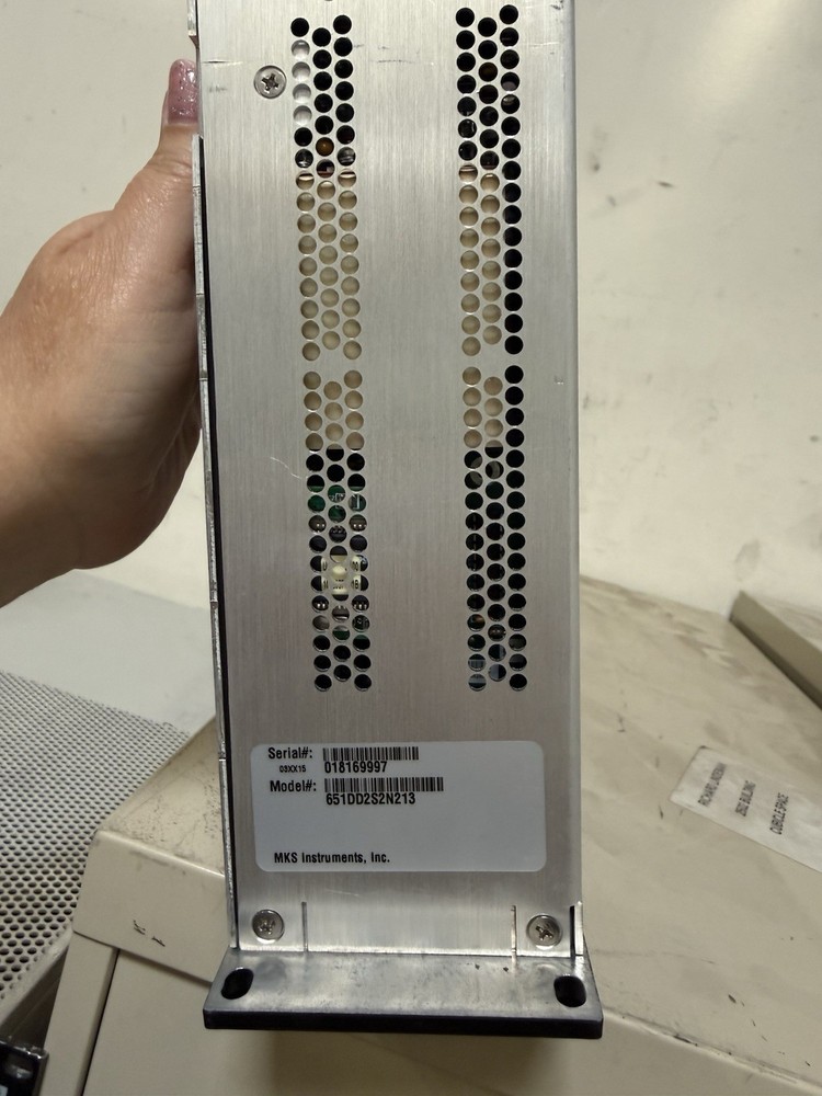 MKS Pressure Controller 600 Series