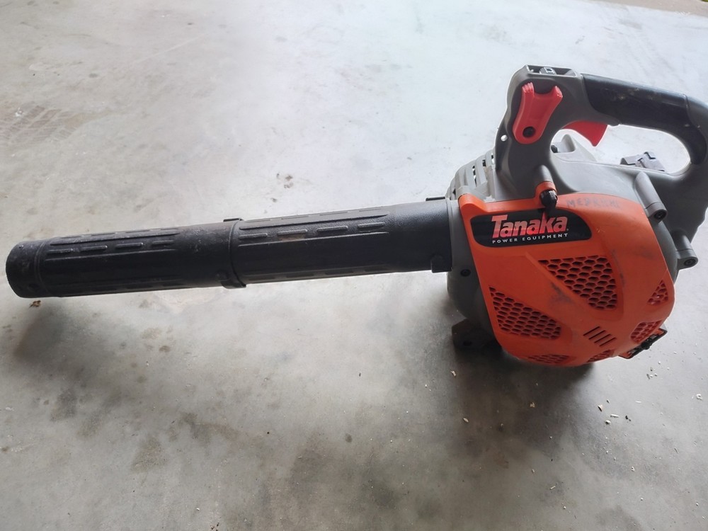 Tanaka THB-260pf Leaf Blower