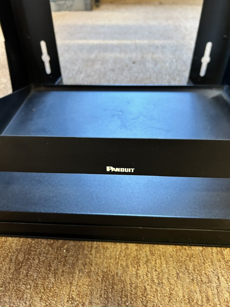 Panduit Cable Management Rack 36x19x18