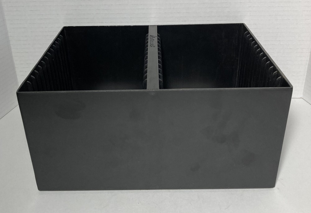 Music Movers 30 CD Hard Plastic Storage Rack Holder Replacement Case Insert