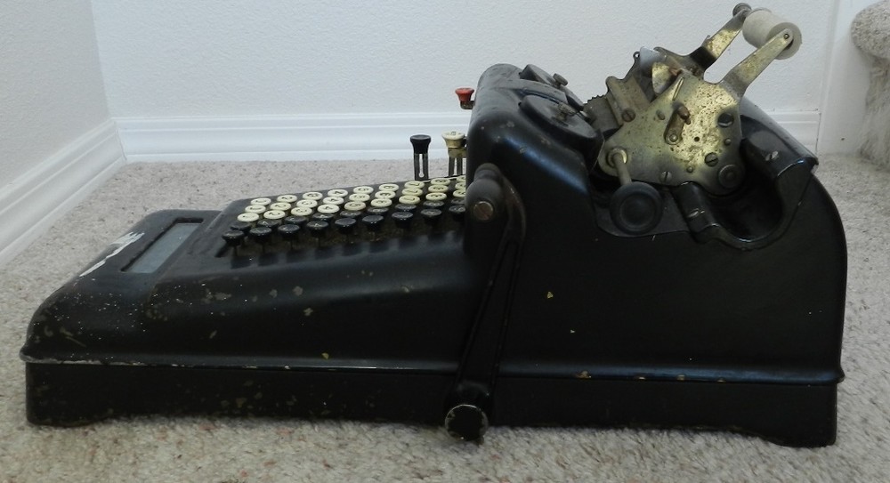 Vintage Burroughs mechanical used adding machine Class-3 number 3-862299